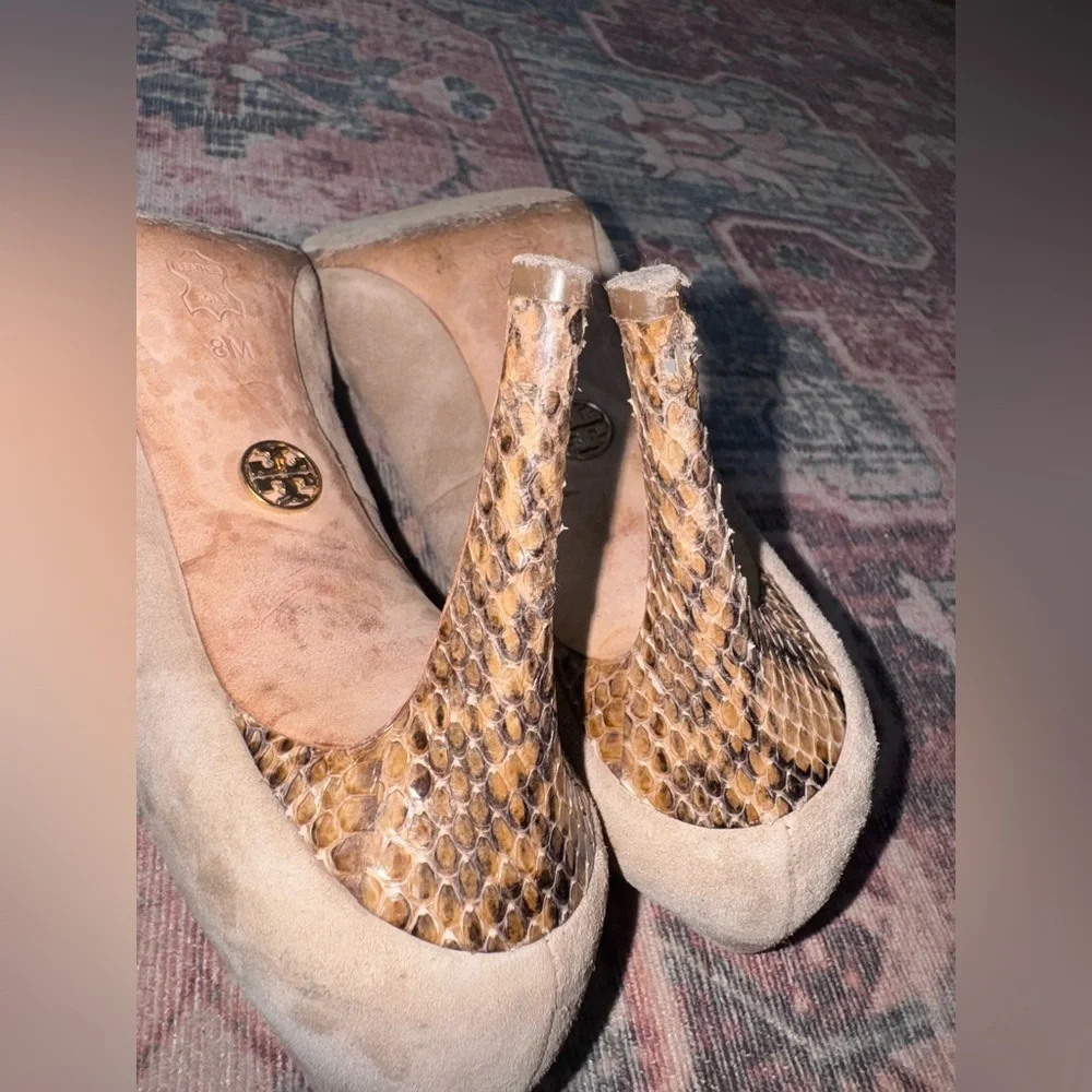 Taupe Tory Burch Mabel Suede Pumps with Snakeskin‎ Heel